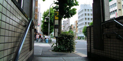 田原町駅南口の写真